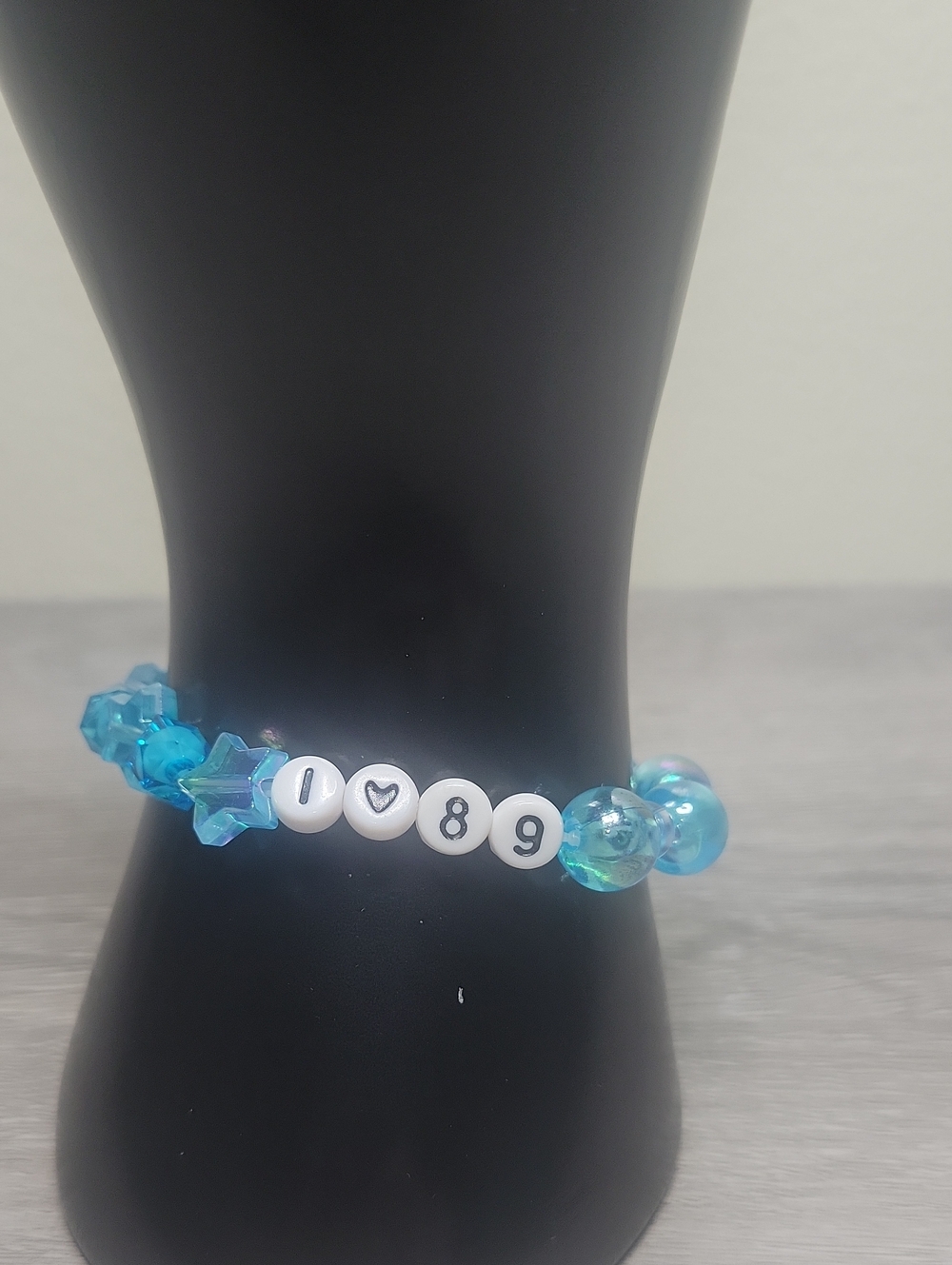 Taylor Swift "I ♥ 89" Blue Beaded Swiftie Stretch Bracelet